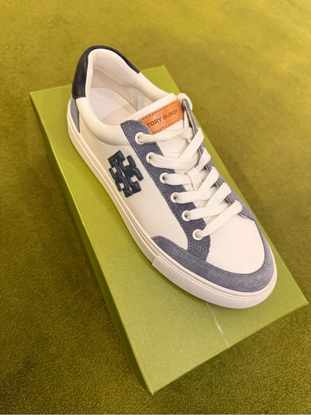 Tory Burch tory burch